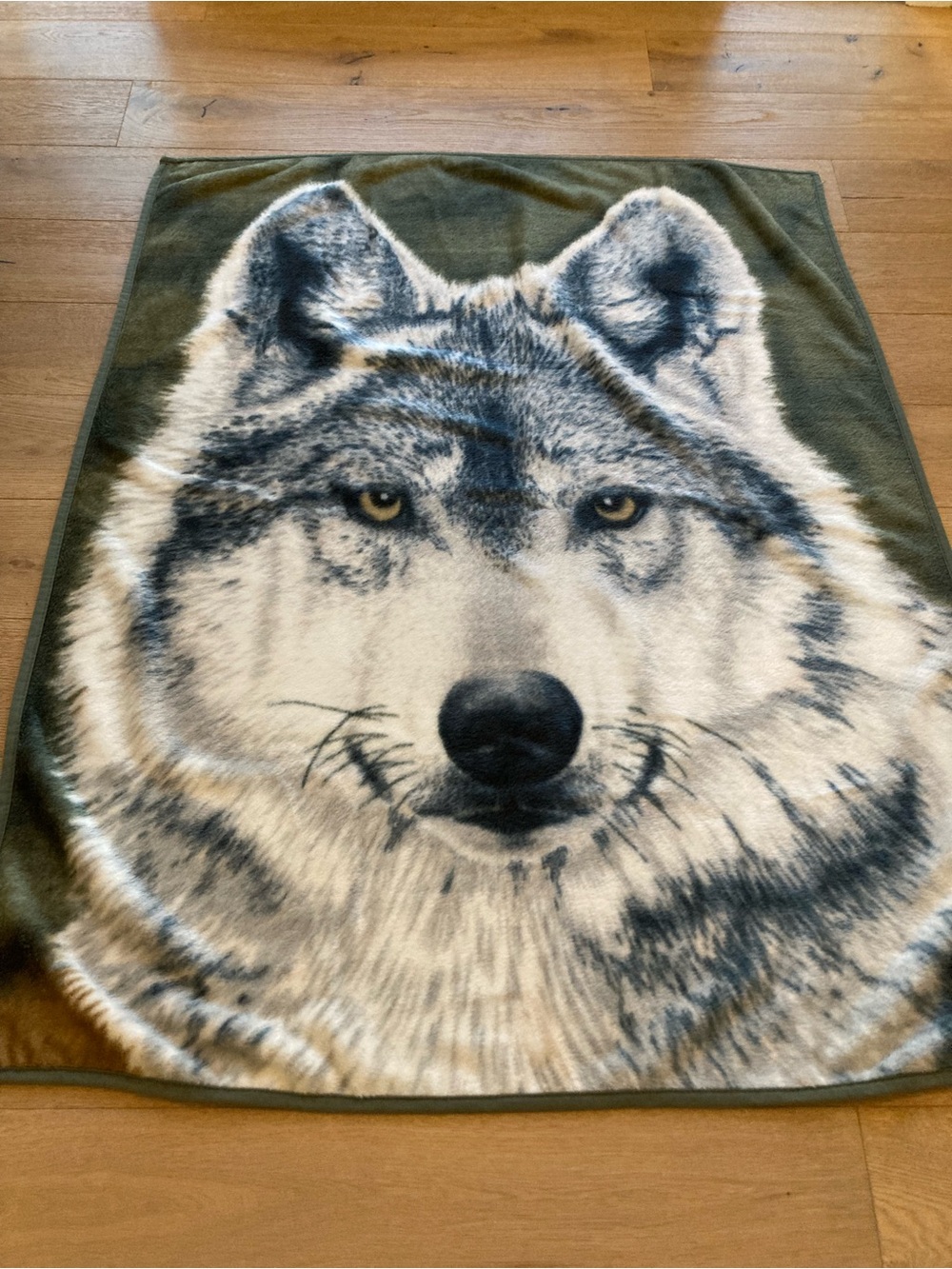 Mainstays Wolf Face Fleece Throw Blanket in Olive Green, White, Gray